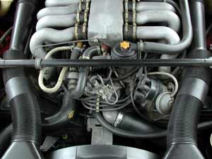 Porsche 928 engine