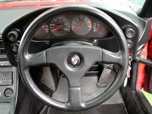 Porsche 928 interior