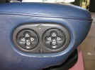 seat-controls.jpg (38216 bytes)